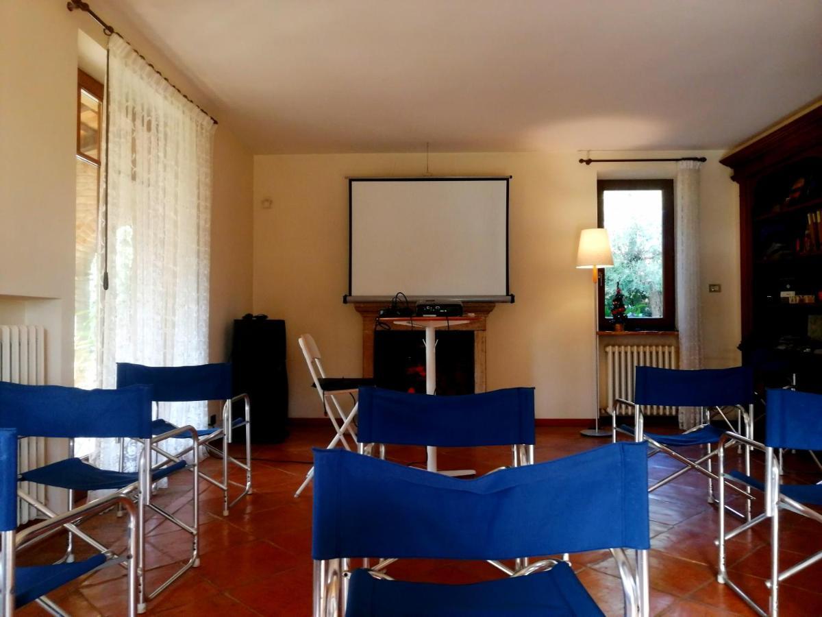 B&B La Casa Tra Gli Ulivi Civitanova Marche Exterior foto