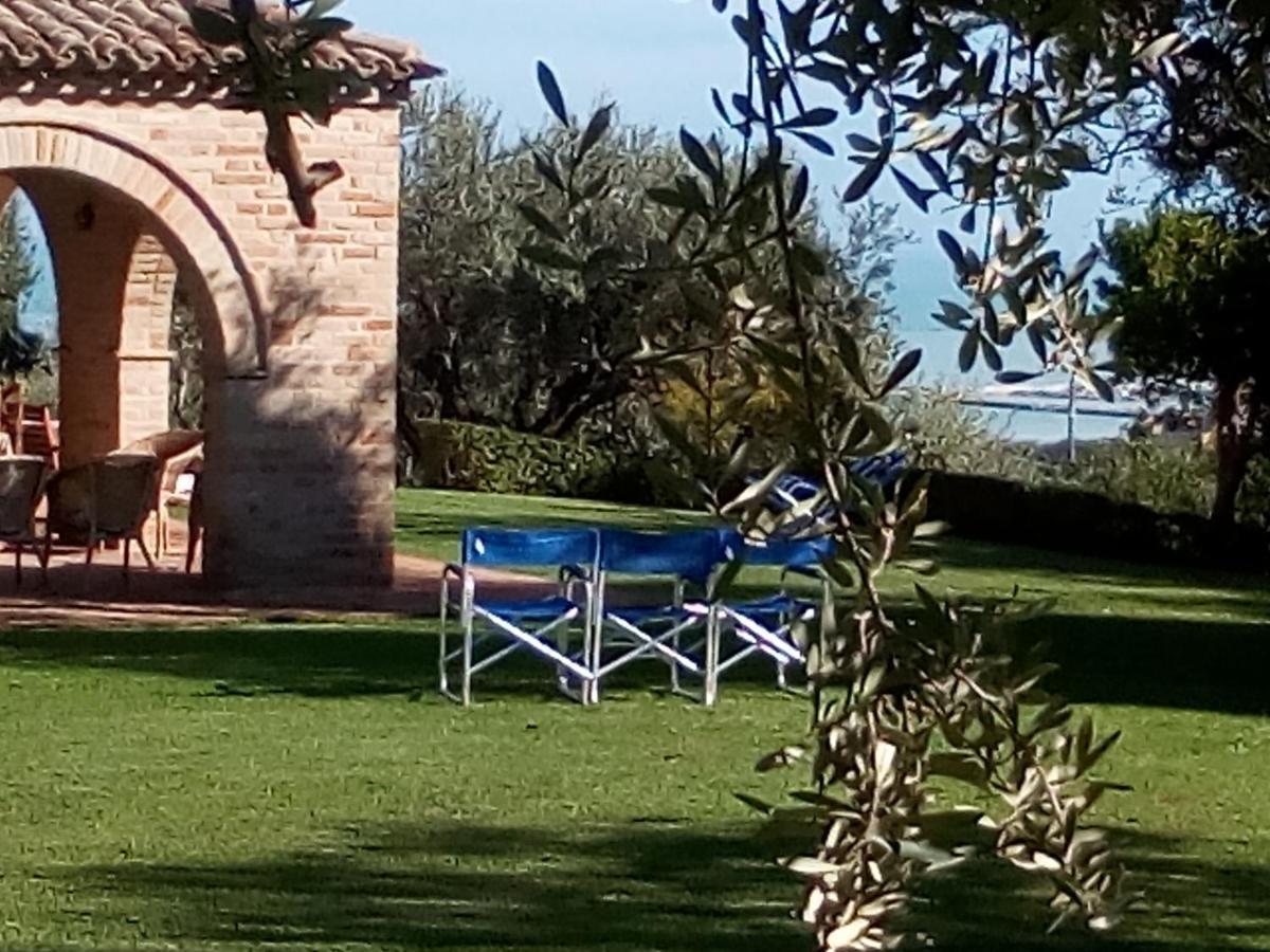 B&B La Casa Tra Gli Ulivi Civitanova Marche Exterior foto